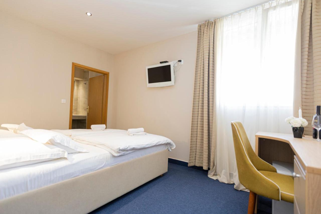 Hotel Bozikovina 3 Podstrana Extérieur photo