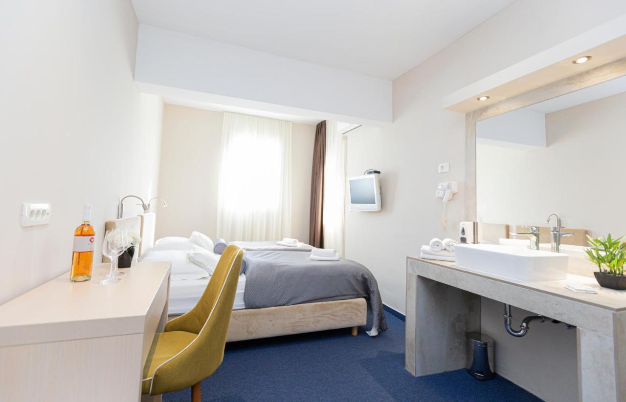 Hotel Bozikovina 3 Podstrana Extérieur photo